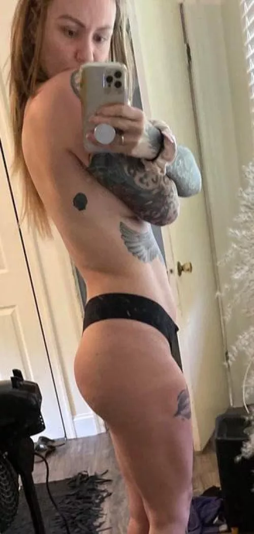 growing the glutes! [f]