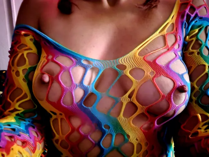 Hard nipples are for sucking 💋