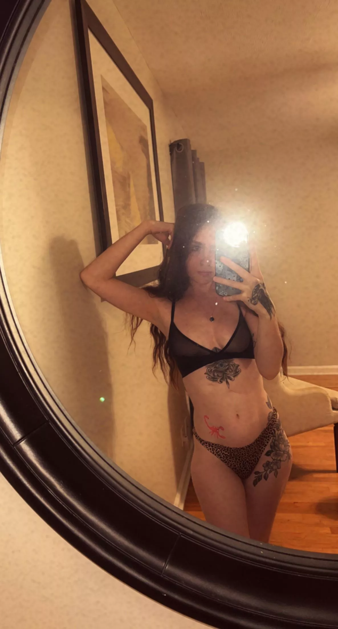 hey babes 😘 it’s almost the weekend