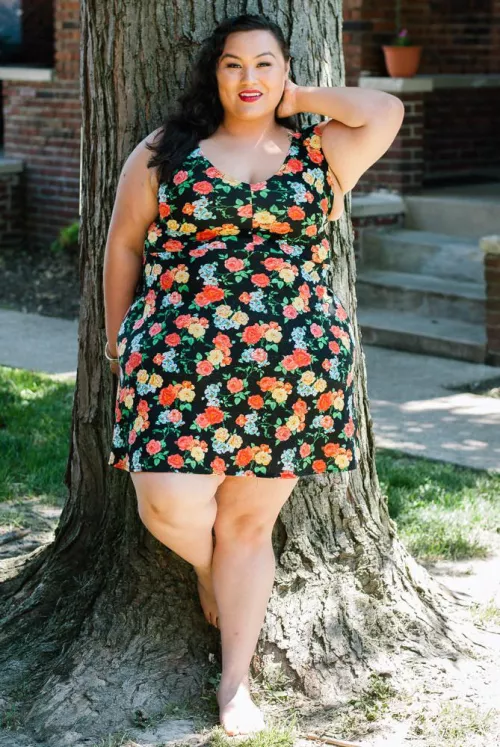 I love floral dresses 🌺🌸🌼