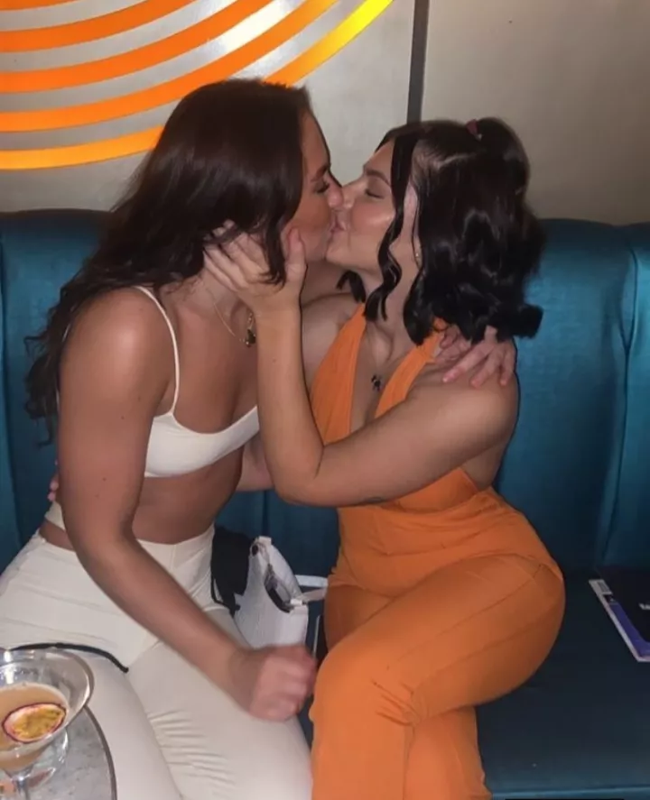 Louisa & Isobel