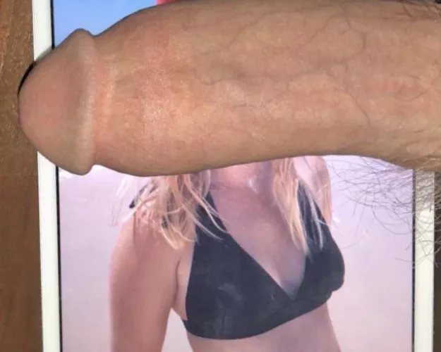 My BWC loves perfect boobs🙈 even if their in a bikini 👀