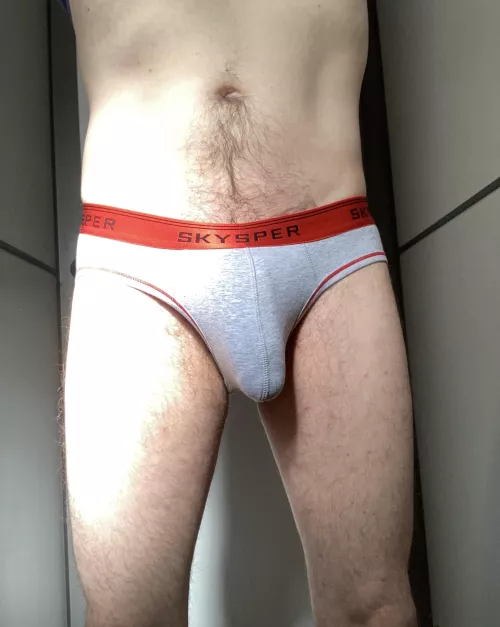 My new jocks came and I couldn’t wait to try them so here’s a pic from the office toilet cubicle