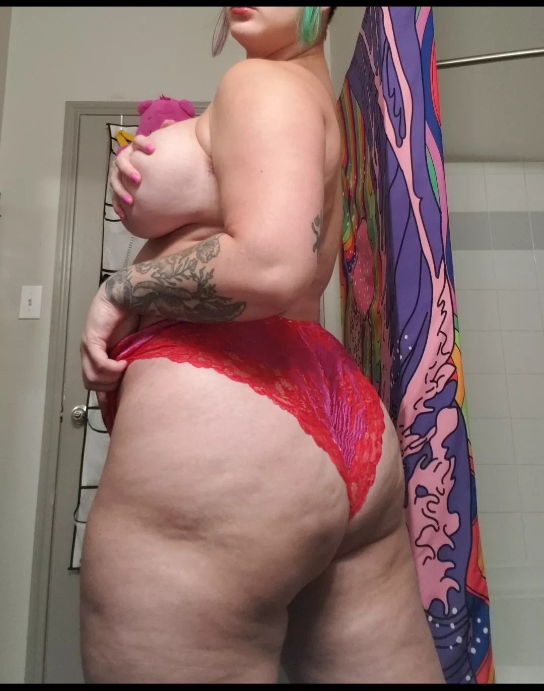(OC) I heard people like curvy girls in this group 😂