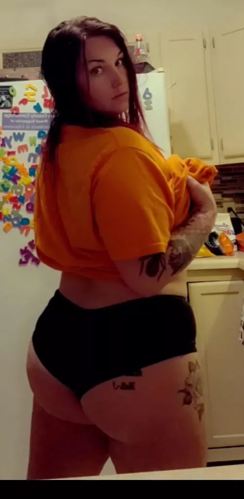 🍑 woke up so horny today