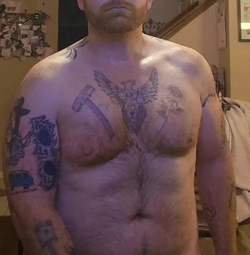 Before daddy get dressed for battle, he's gonna need something from you first. 😏