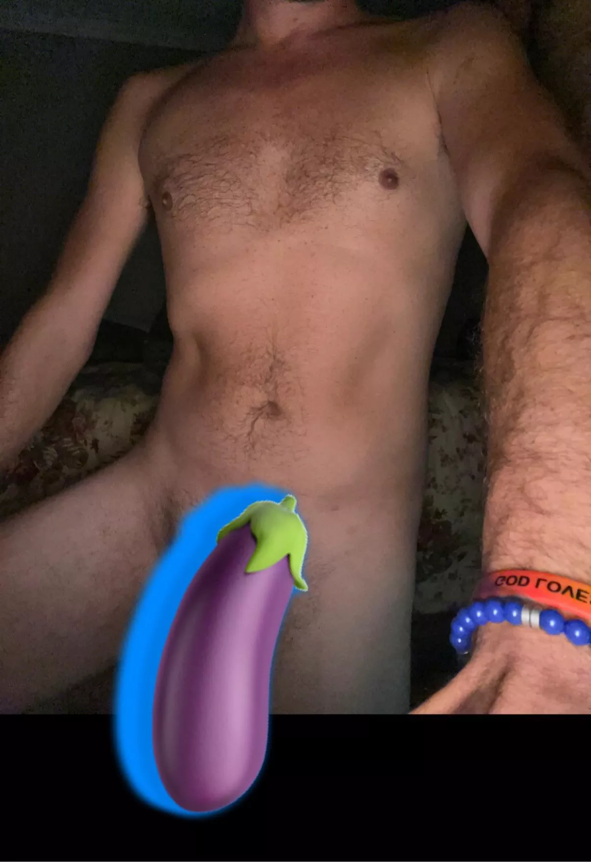 Bet ya wanna see some of this cock….😜