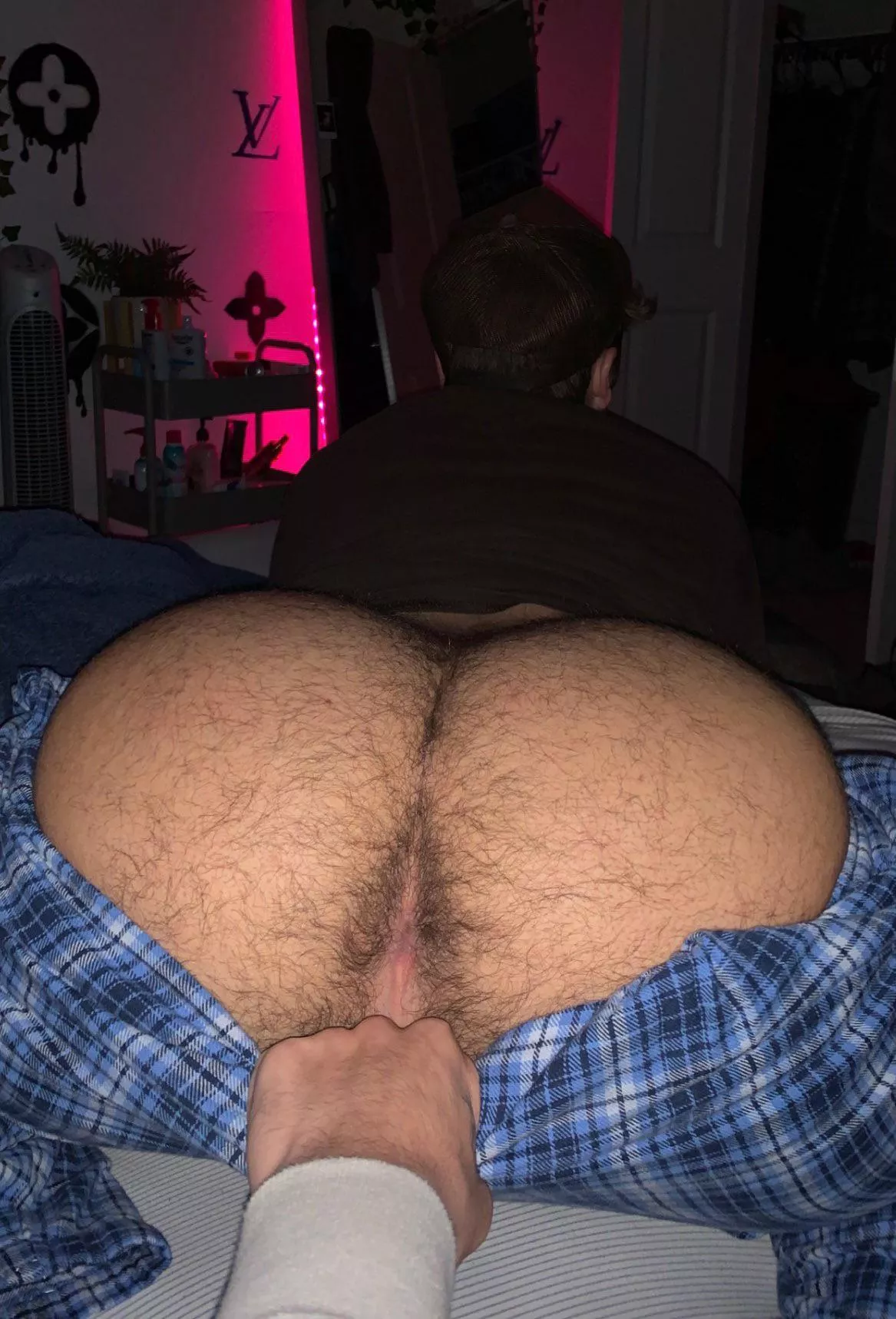 Breed or eat 👅