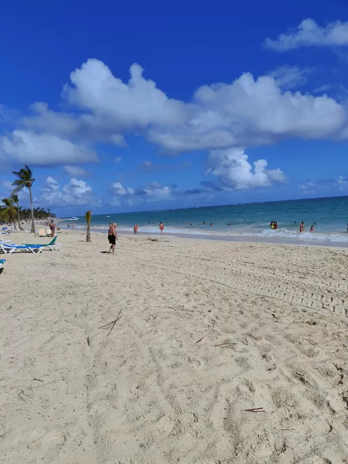 First holiday in 3 years, woke up to this in the Dominican Republic. Beautiful.