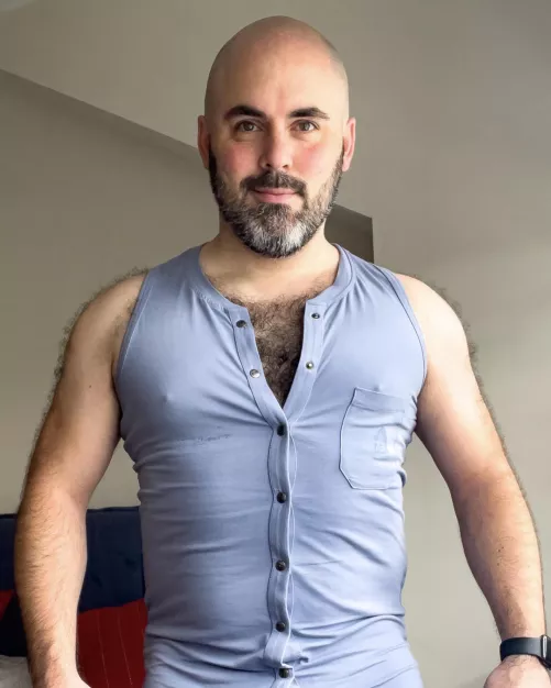 Happy Friday! Hardspace: Shipbreaker and Tunic for me…whatchoo playing? 😃