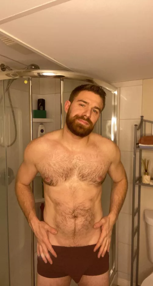 I’m a little dirty , can you help rub me down ?