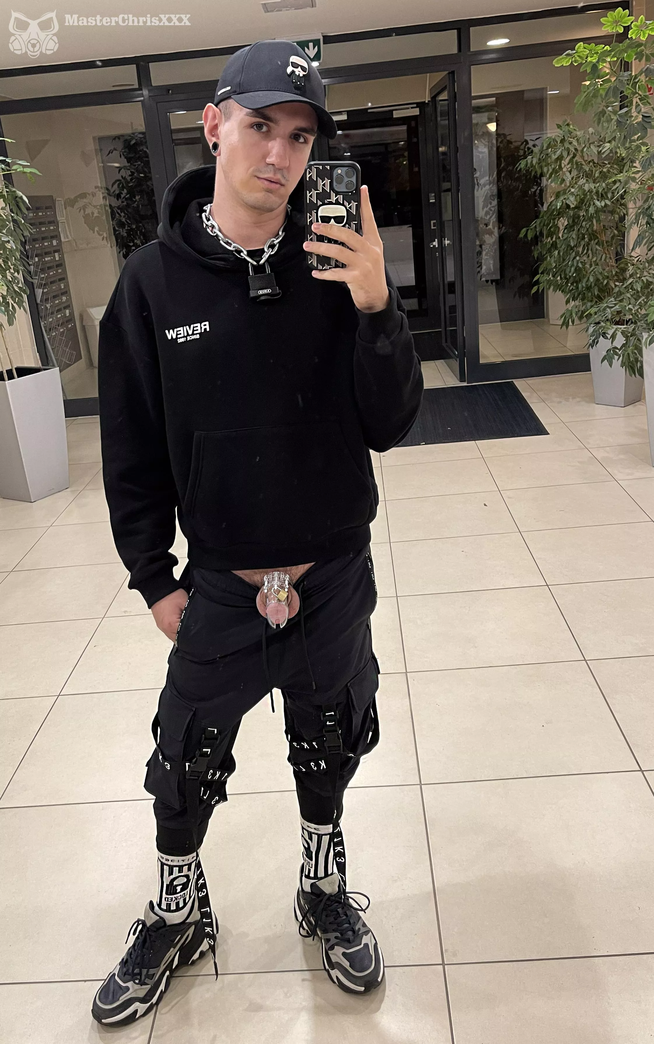 It's #Locktober.🔒🔥 Nothing really changed! Just as locked as always! His dick is mine!😈 Follow me and join my world! It's #Locktober.🔒🔥 Nothing really changed! Just as locked as always! His dick is mine!😈 Follow me and join my world!