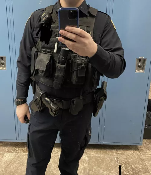 Time to pull out the under armor 🥶