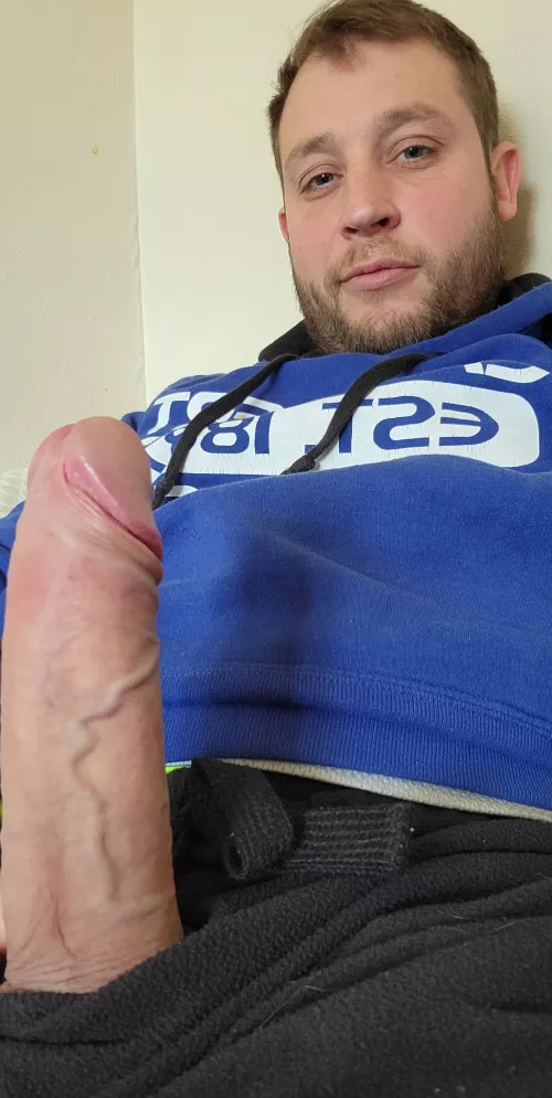 8 inches and thick. Hope it makes you play with yourself