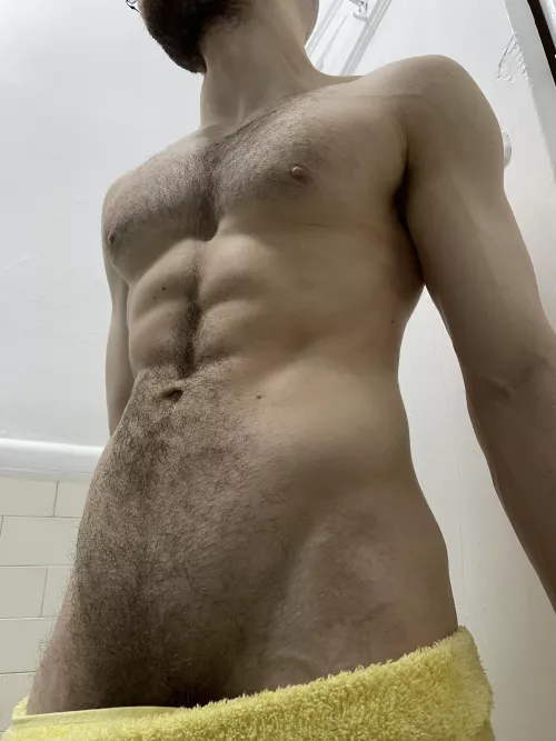 Come feel the fur 🐺