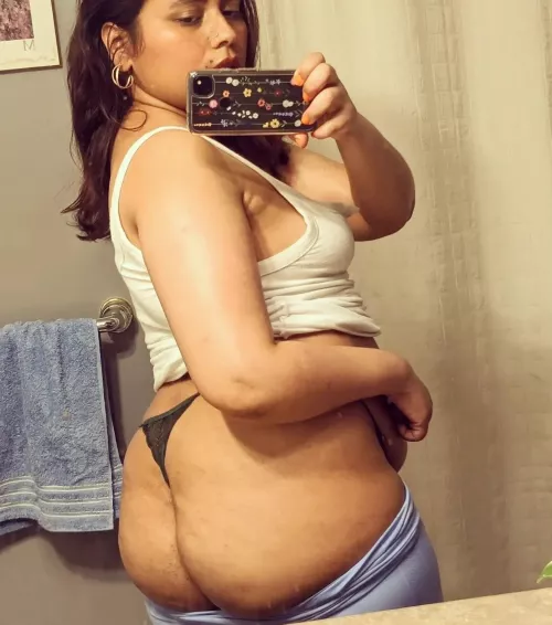 Fuck me up hte sas in my washroom? ;)