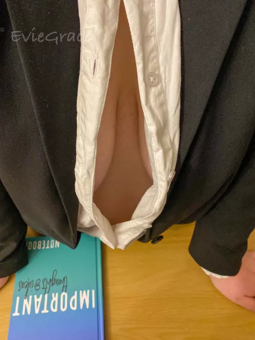 I don’t wear a bra to get people to look down my shirt