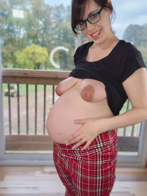 I would love to shove my belly in your face