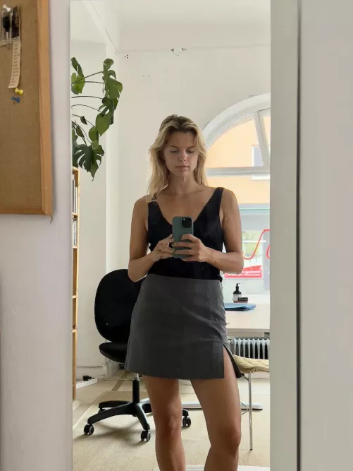 Sometimes I give my boss head after work ;)