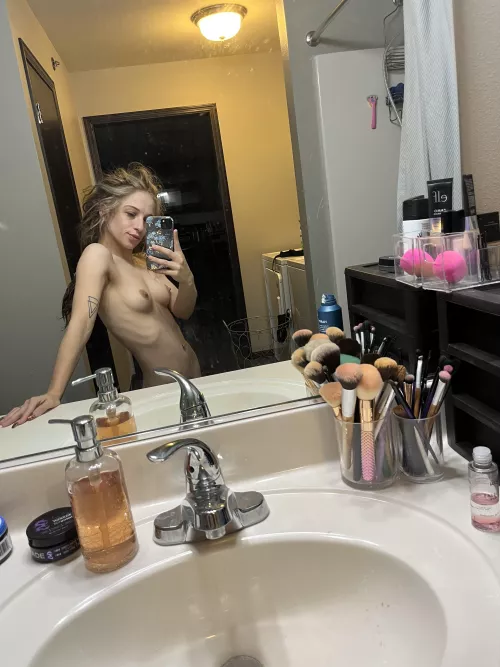 Wanna come help please me before I go to work babe 😮‍💨🥵