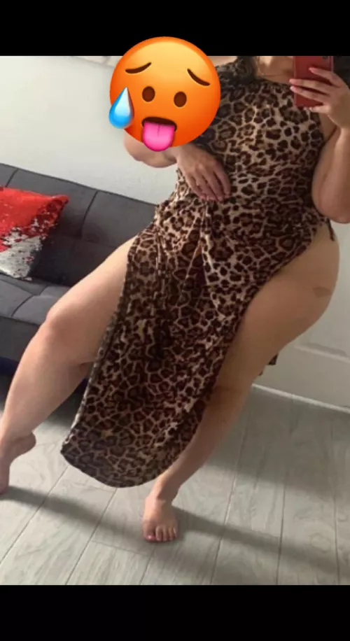 what I'm wearing out tonight 😈 sluttttty Saturday💦🥵