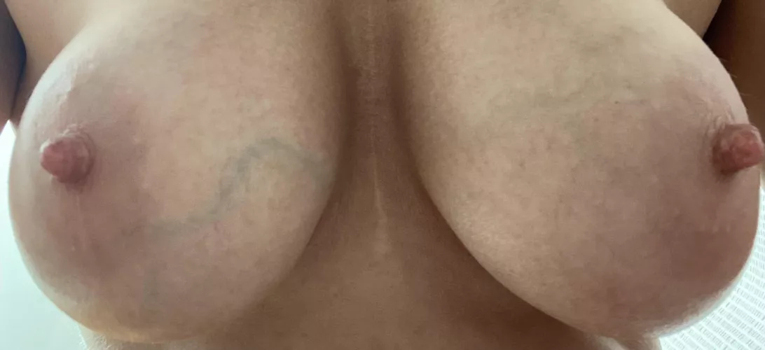 Wife tits