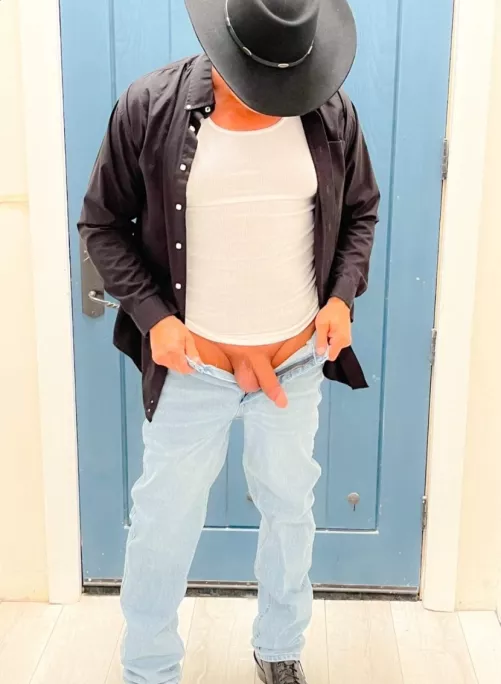 [57] Do you prefer Underwear or Commando?