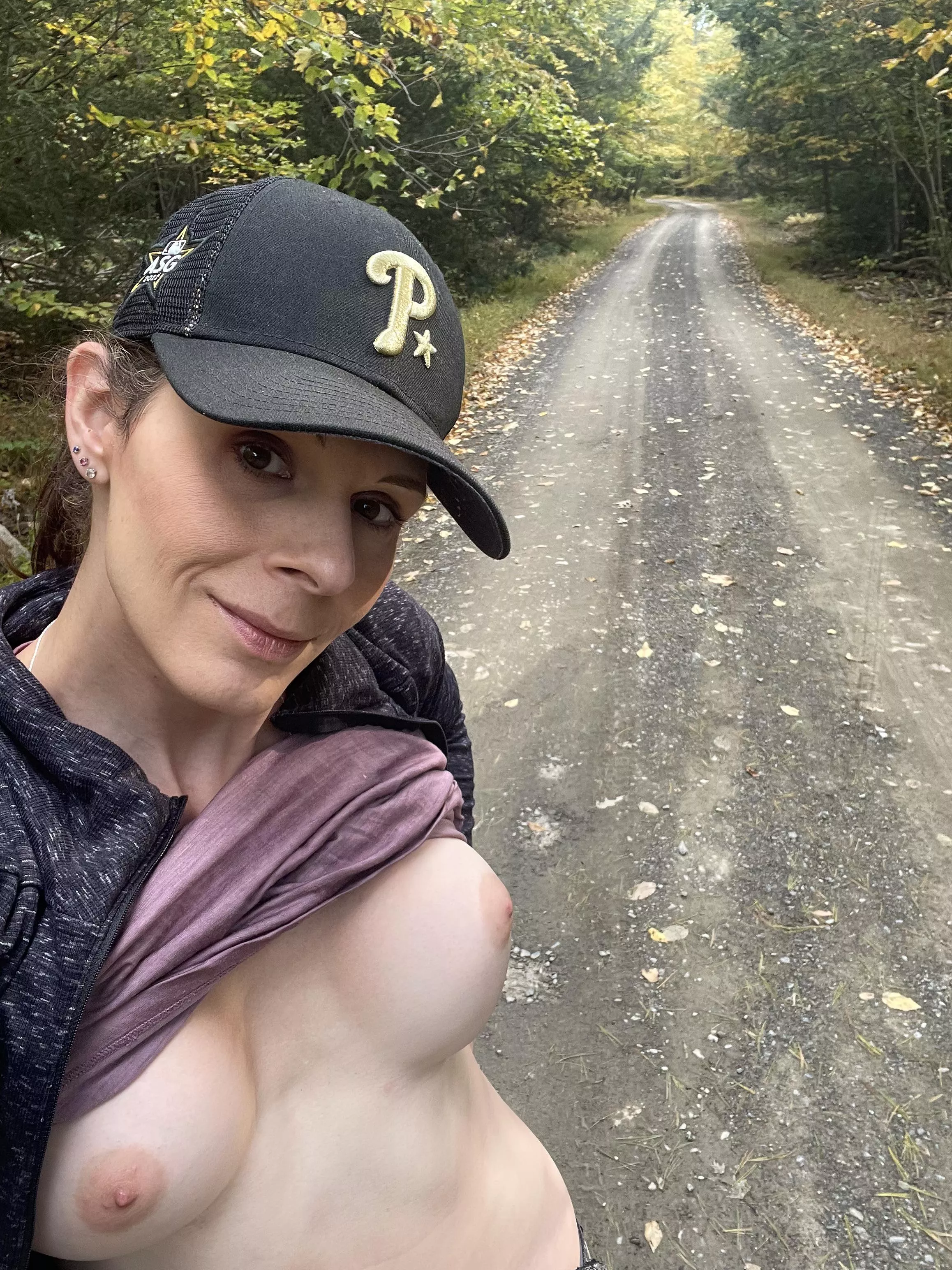Anyone who knows me understands that I show my body off most place I go [40][F]