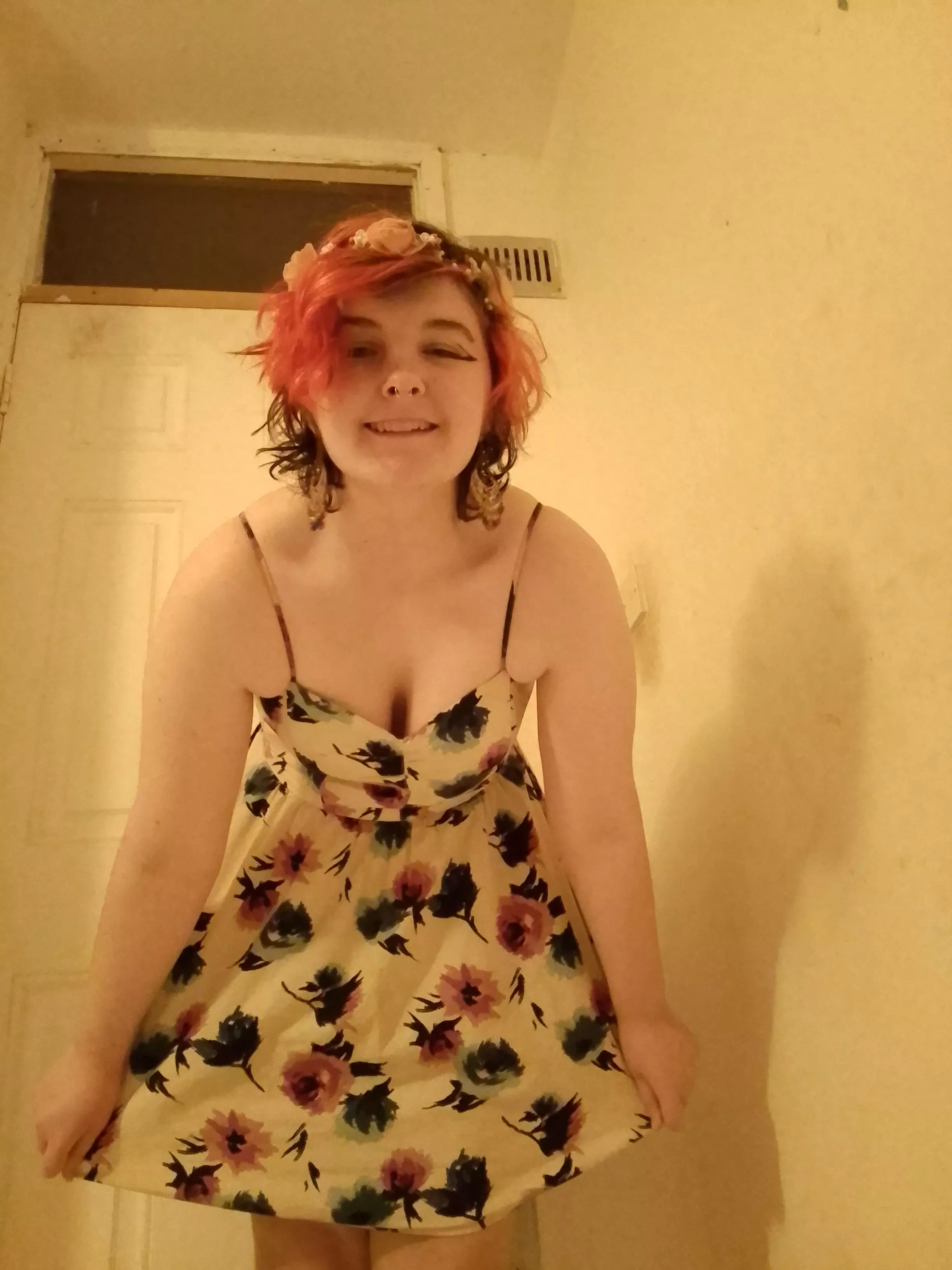 awkward smile 🙃🏳️‍⚧️(he/him)