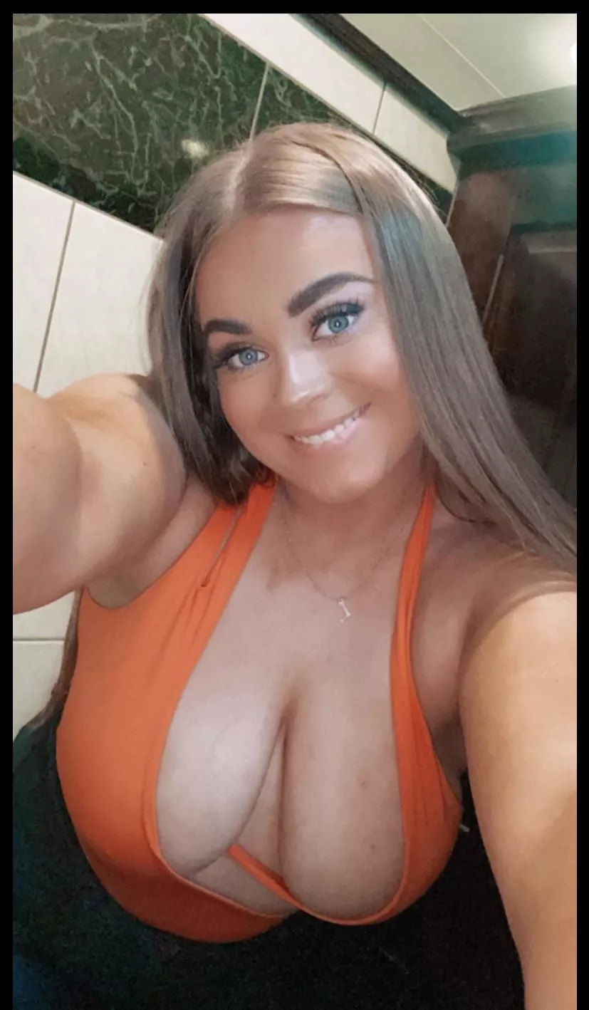 Big titty chav