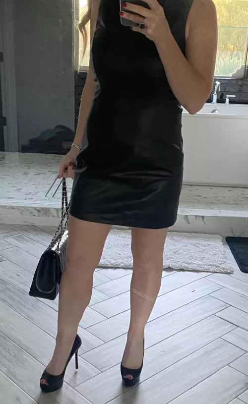 Does heels 👠 make you happy?