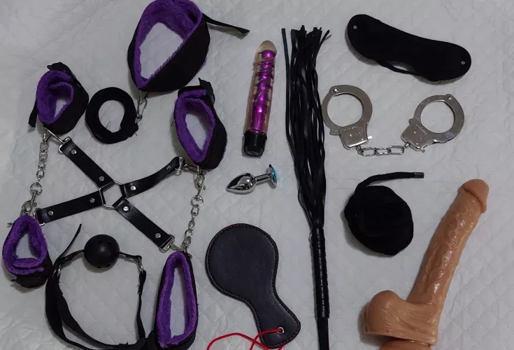 [domme] how obedient are you?I want to use them all with you