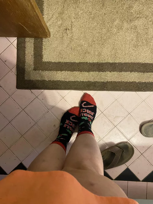 Female who had smelled 2w-1m old socks!!