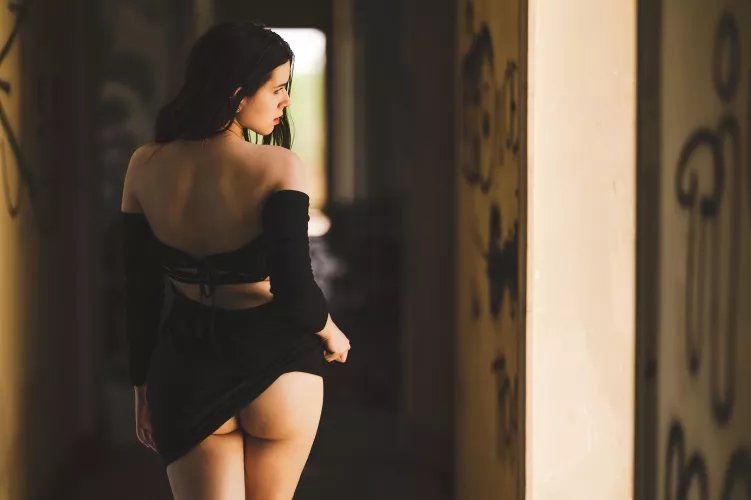 follow me, i’ll take you to the paradise 💦