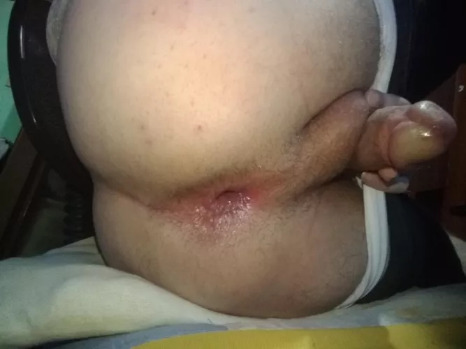 Fuck my virgin ass...😏