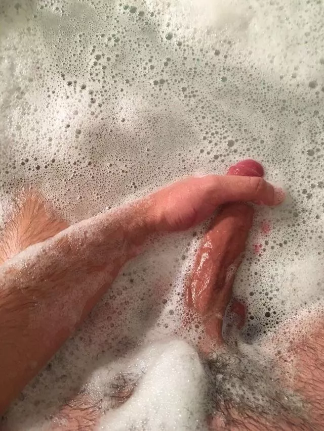 I need some help… some good girl can help me?