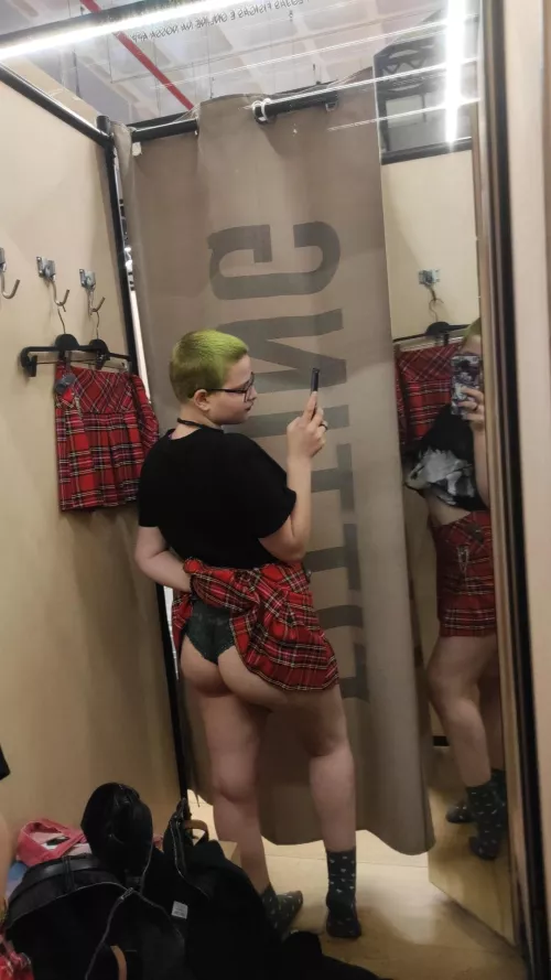 i think the green fits me well