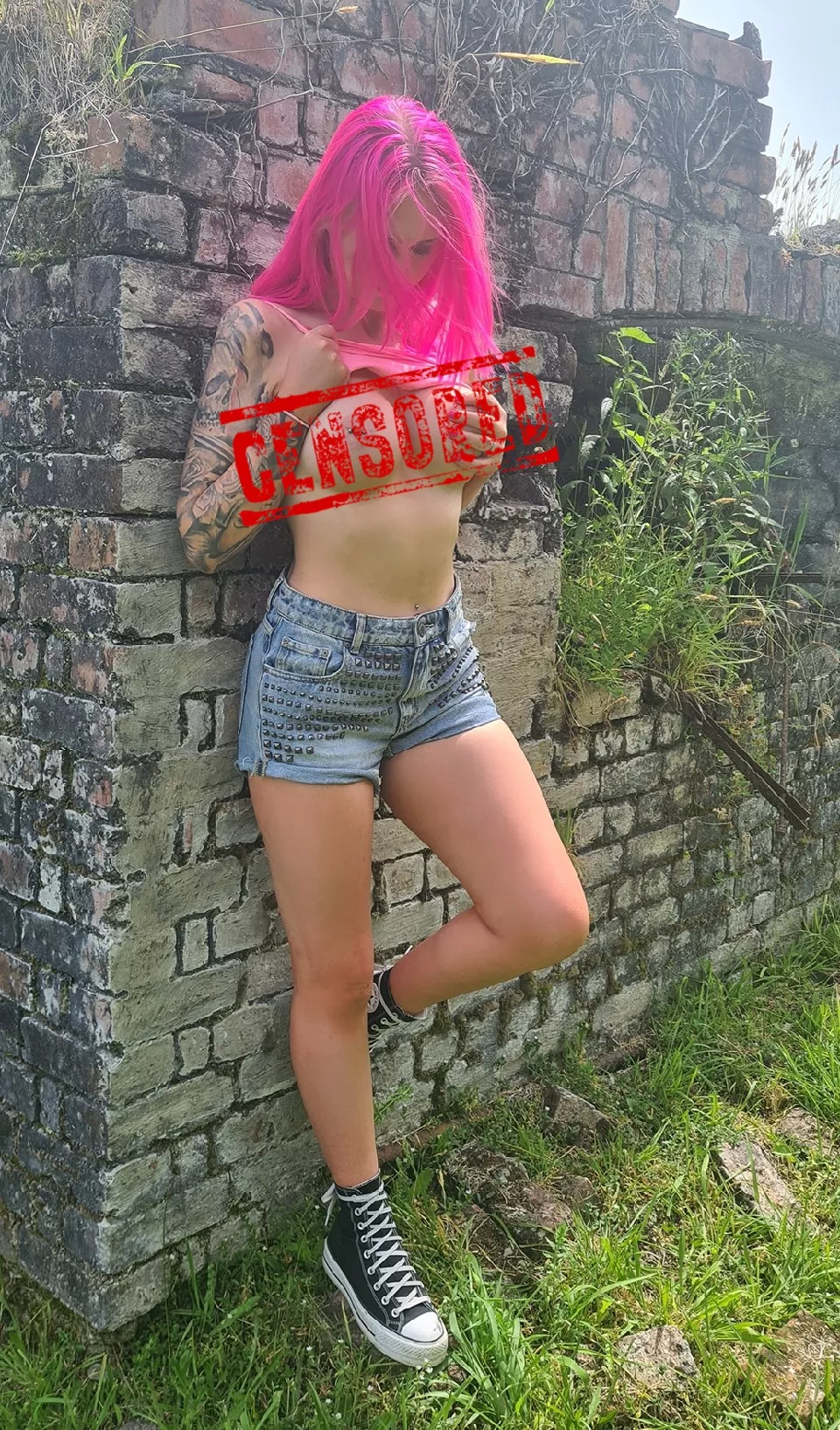 Inked With Neon Pink 💕