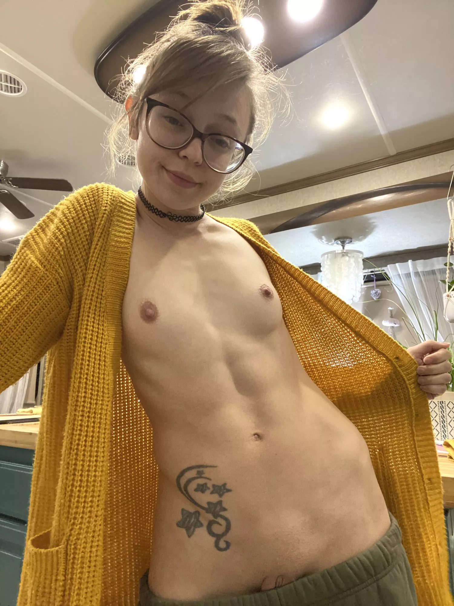 Is anyone here into flat-chested girls with abs and no makeup? 😅