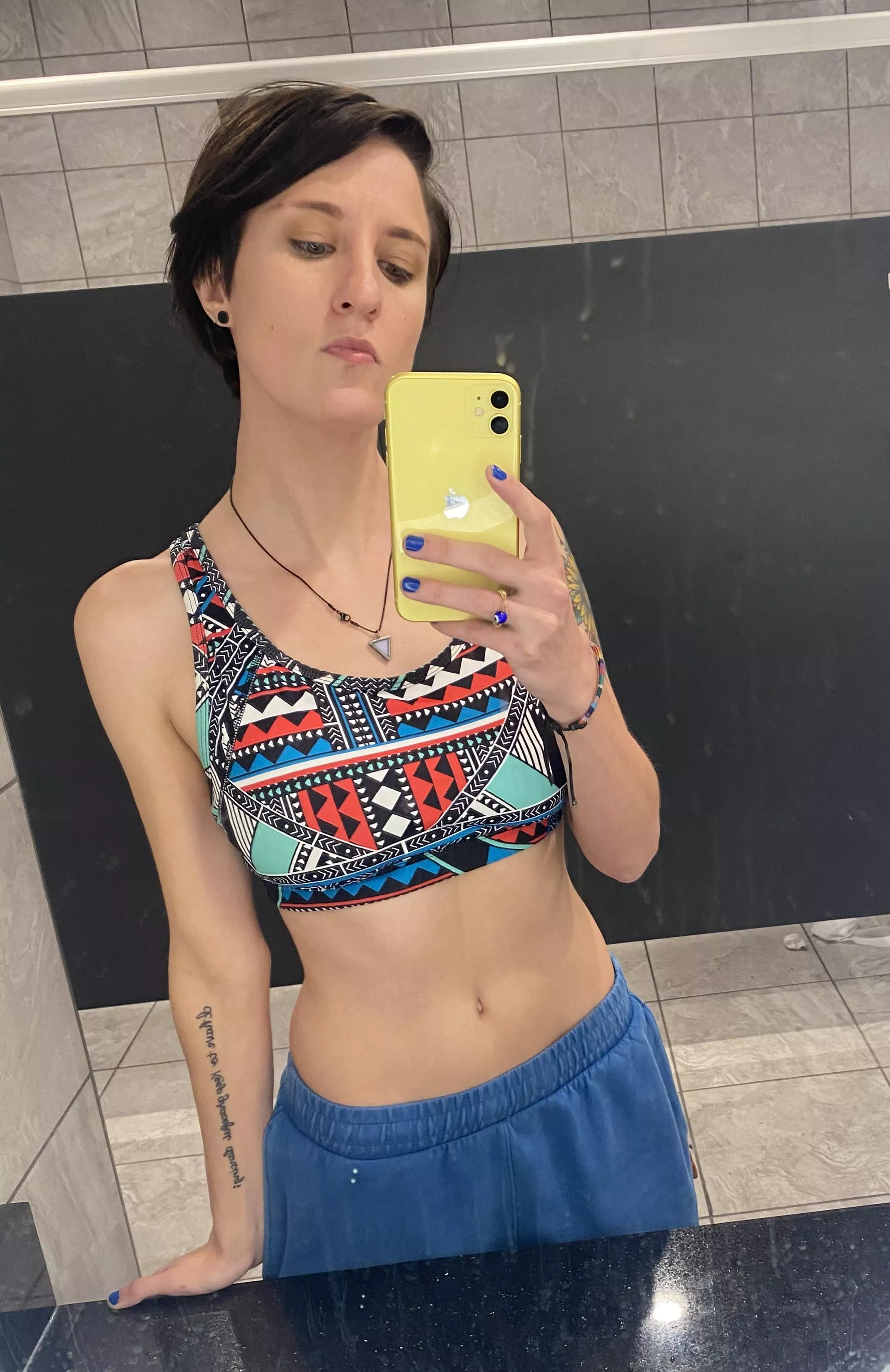 Little bebe abs. Perhaps I’ll post gym progress pics here 😇😇😇