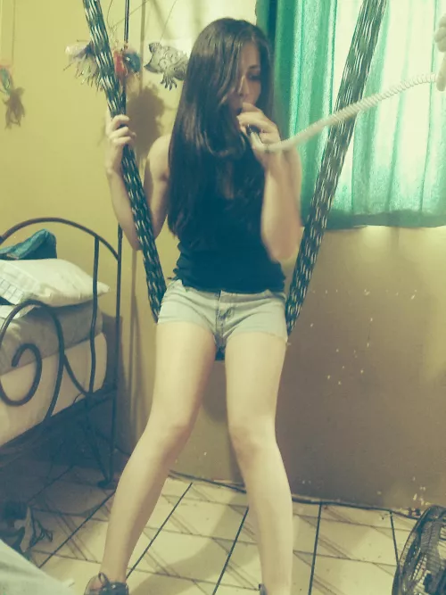 My husband says I'm a very sexy stoner, he says let others see my naked body. What do you think?