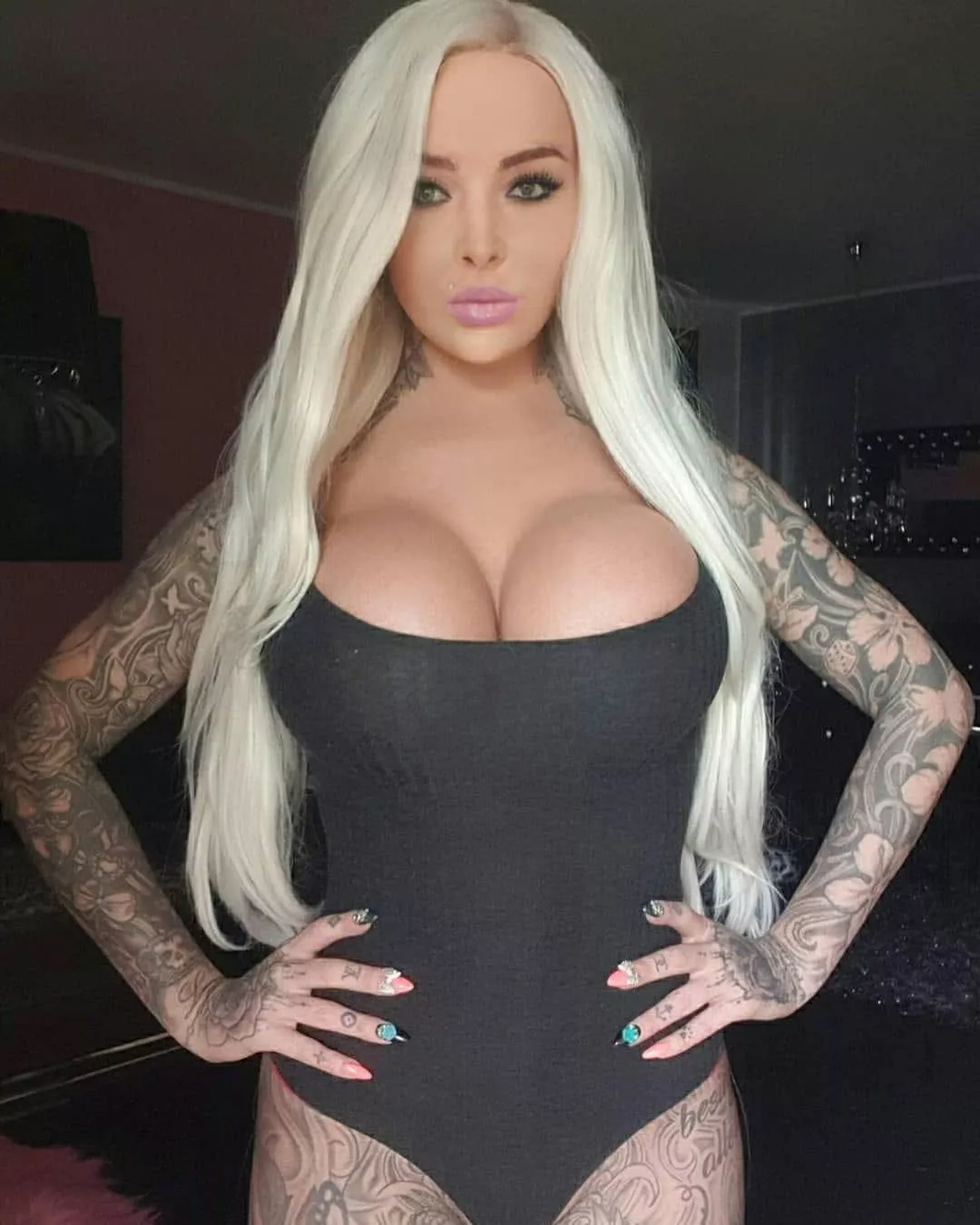 Tatooed lady