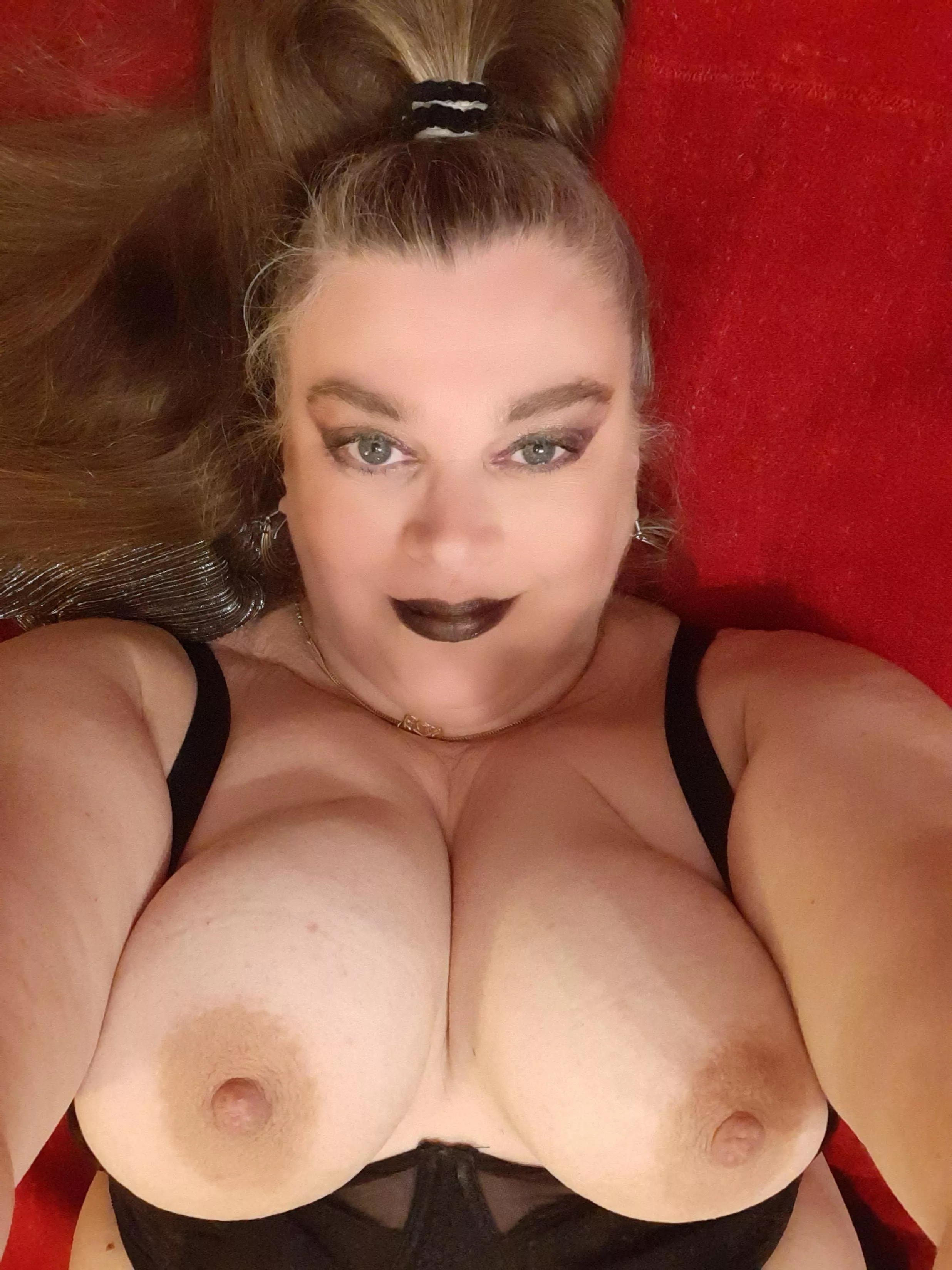 they need some cream!