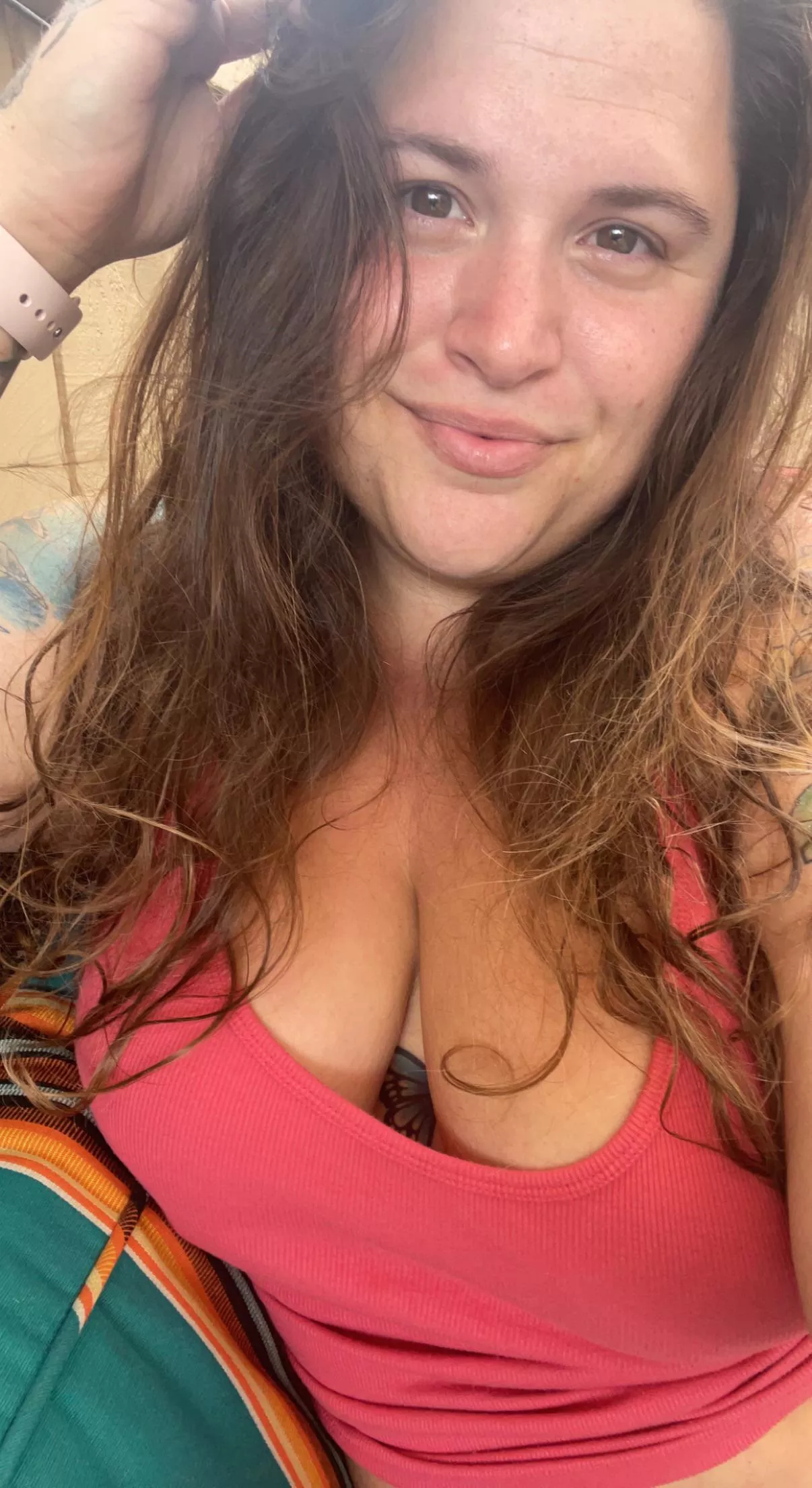 voluptuous bbw stoner covered in tattoos!