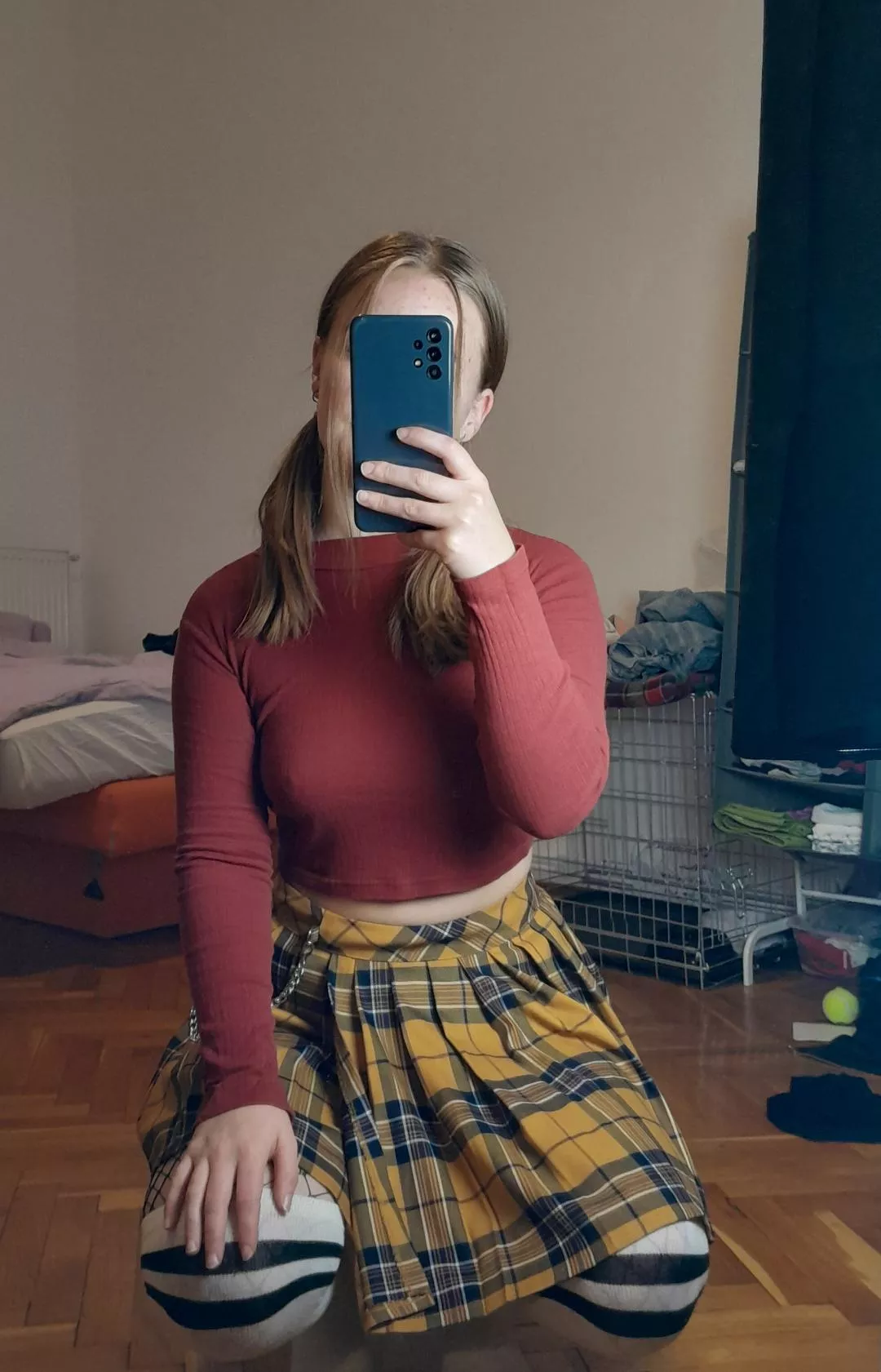 What makes this outfit perfect are the pokies