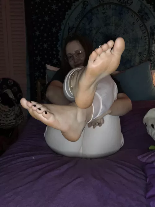 Your face looks like it could some foot love!