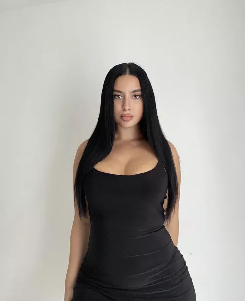 Come rip my dress off me