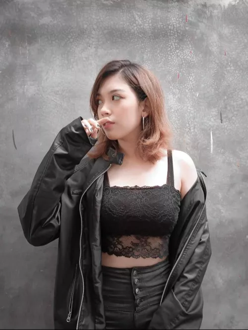 cousin got me feeling something I shouldn't