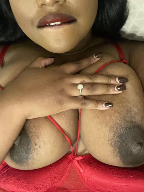 Hello boys! New here!