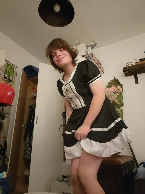 I don't know why but I feel cute in this pick 🤷‍♀️